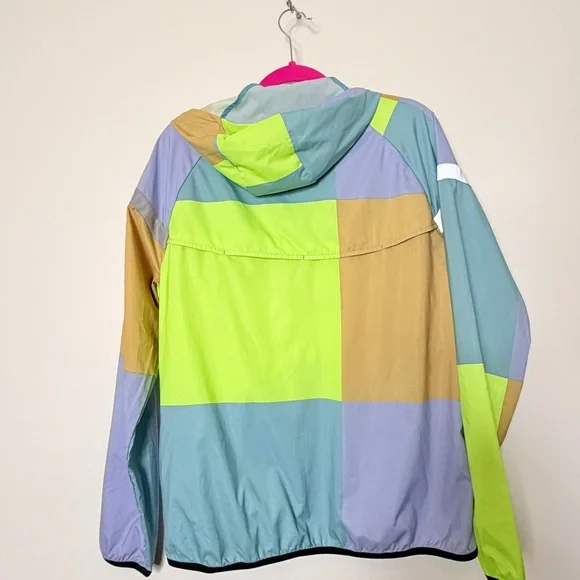 Nike Pastel Colorblock Running Jacket in Blue, Pink, Lavender, Mint, Tan - Picture 3 of 3
